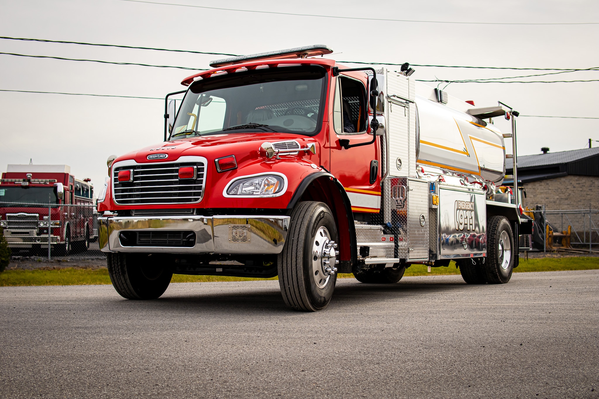 Lease or Rent Fire Trucks - Camions Helie